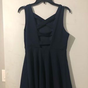 Navy blue dress with crisscross back!